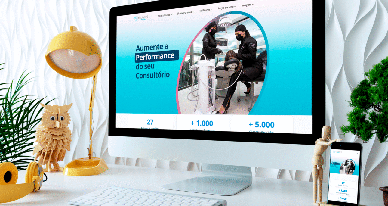 Projeto de site de cotação desenvolvido para a Exclusive Dental. Design autoral criado pelo Studio Forma, em Recife.